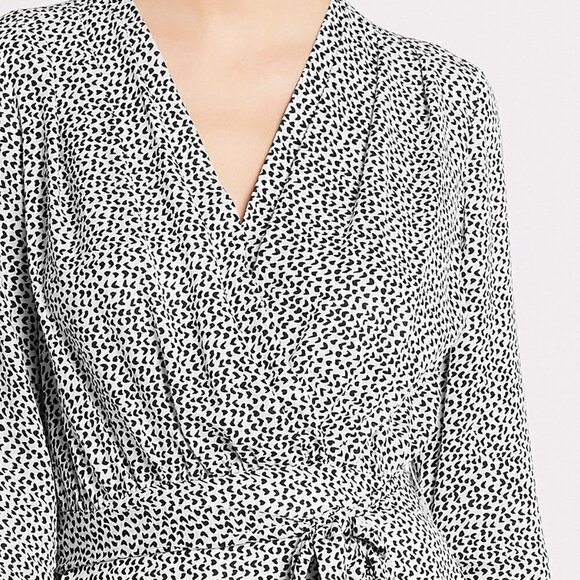 New L'Agence Diego Heart Print Wrap Silk Ivory/Black Dress NWT Size 8 - Picture 3 of 15